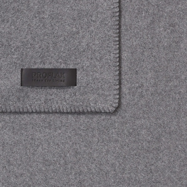 Plaid "Secret", kuschelweiche Decke im Materialmix Polyester-Viskose-Mischung, verschiedene Farben